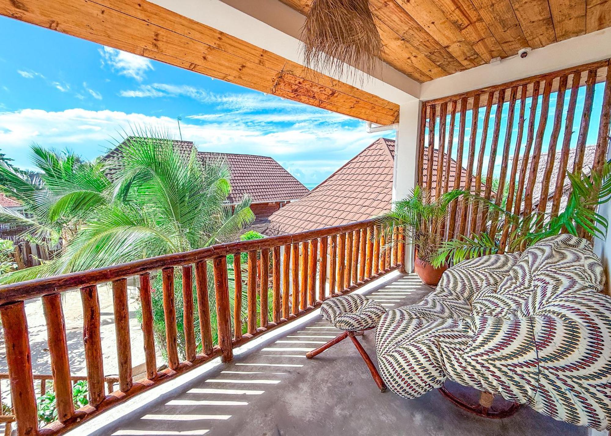 Ananda Lodge Paje